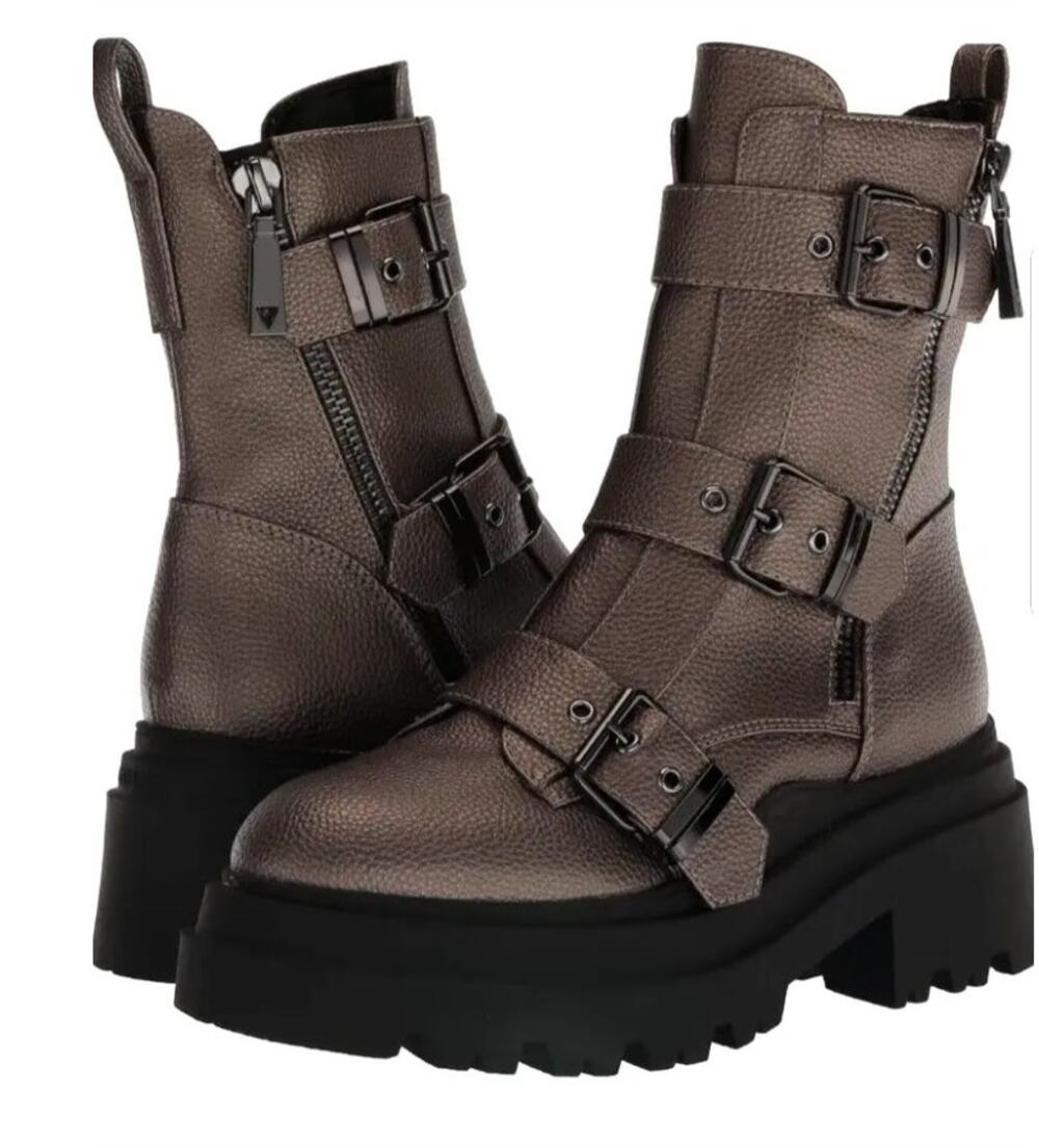 GUESS Womens NEW Combat Valicia Faux Leather Lug Sole Ankle Boots / Size 7.5